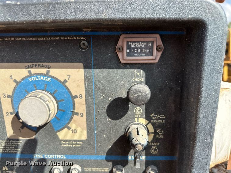 image for item DQ1489 Miller Bobcat 250  welder/generator