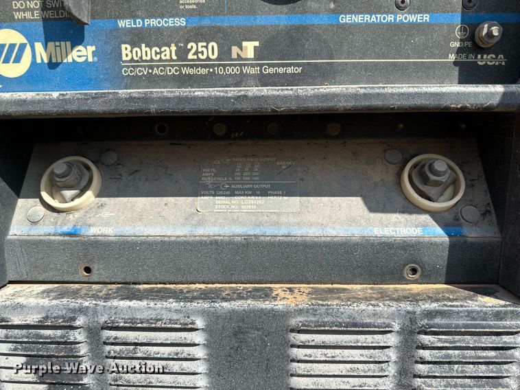 image for item DQ1489 Miller Bobcat 250  welder/generator