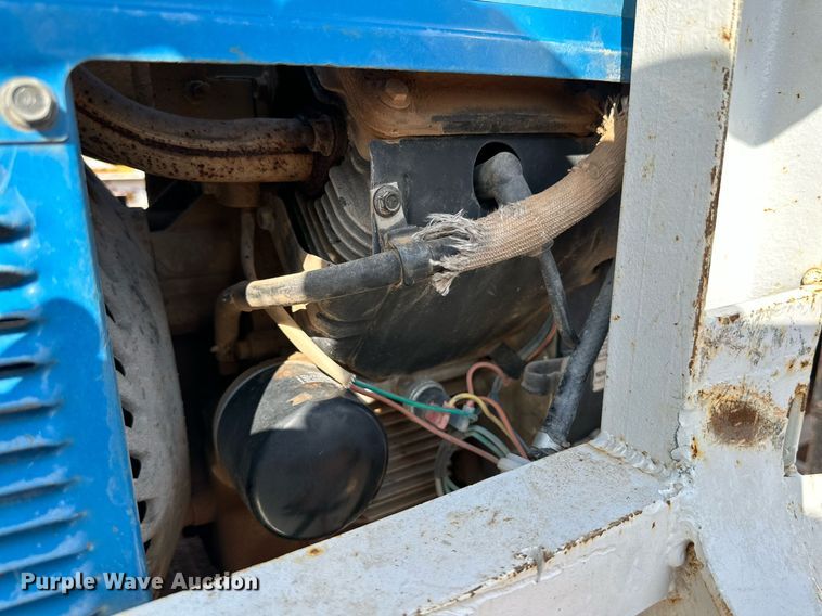 image for item DQ1489 Miller Bobcat 250  welder/generator