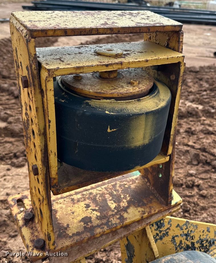 image for item DQ1490 Roller cradle