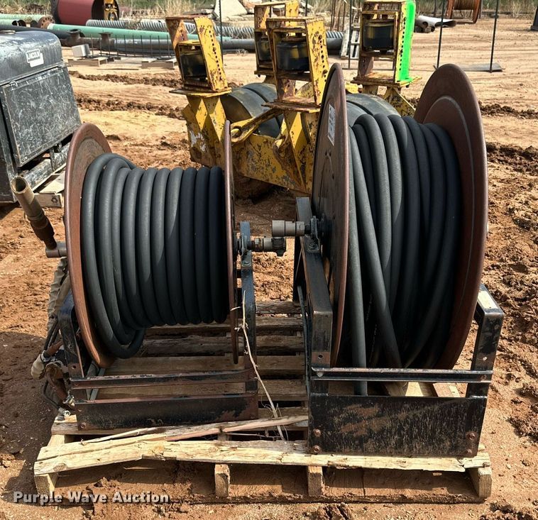 image for item DQ1491 (2) Hannay Reels hose reels