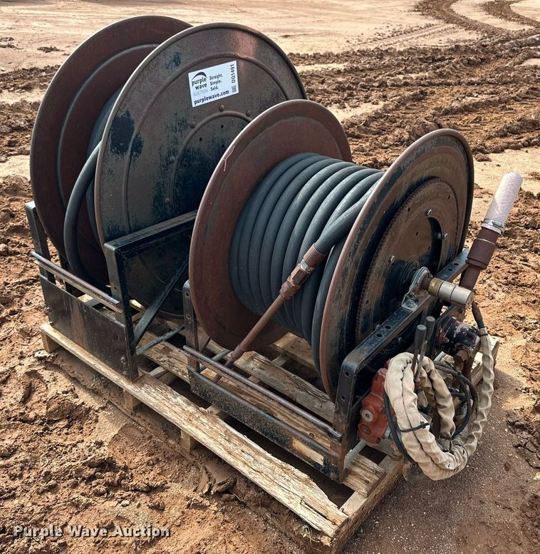 image for item DQ1491 (2) Hannay Reels hose reels