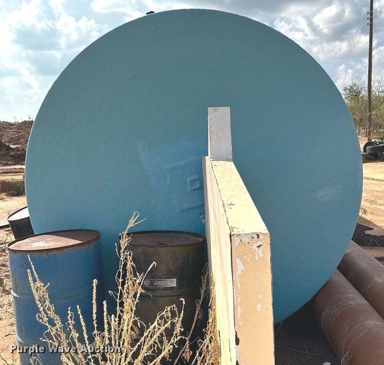 image for item DQ1492 Steel tank