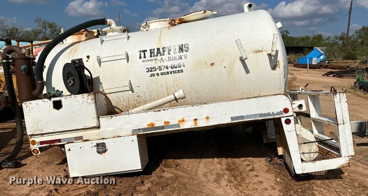 image for item DQ1493 Vacuum tank bed