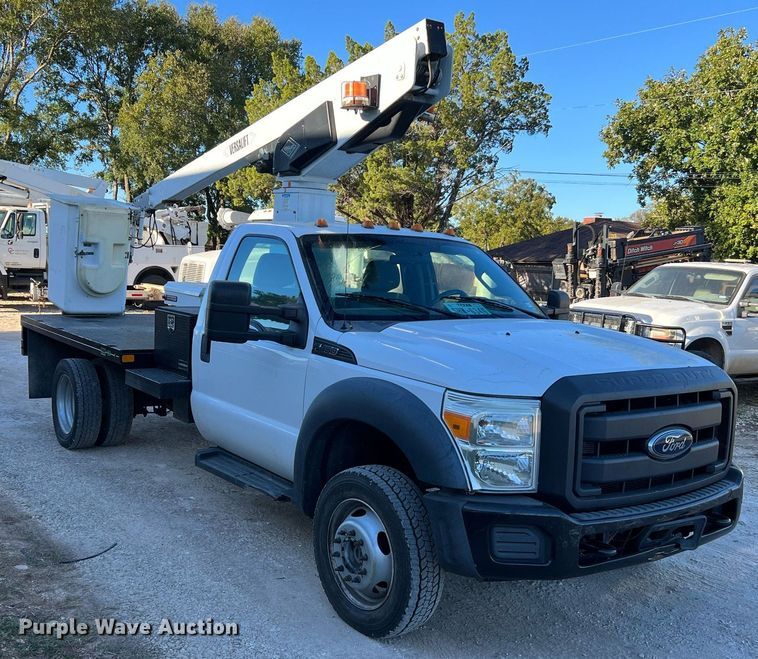 image for item DQ2235 2012 Ford F450 Super Duty XL  bucket truck