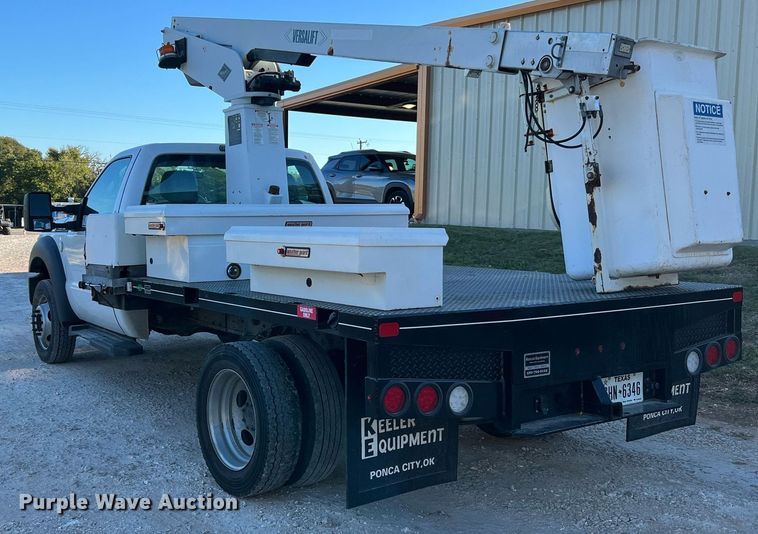 image for item DQ2235 2012 Ford F450 Super Duty XL  bucket truck