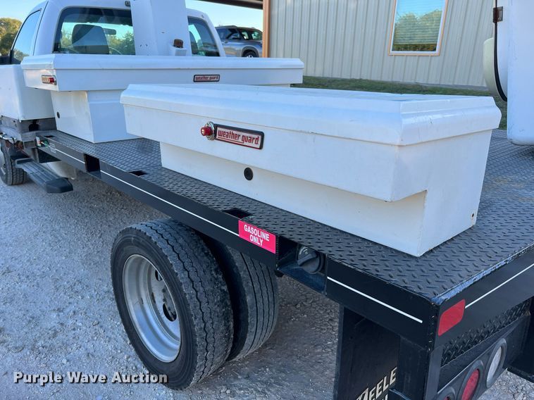 image for item DQ2235 2012 Ford F450 Super Duty XL  bucket truck