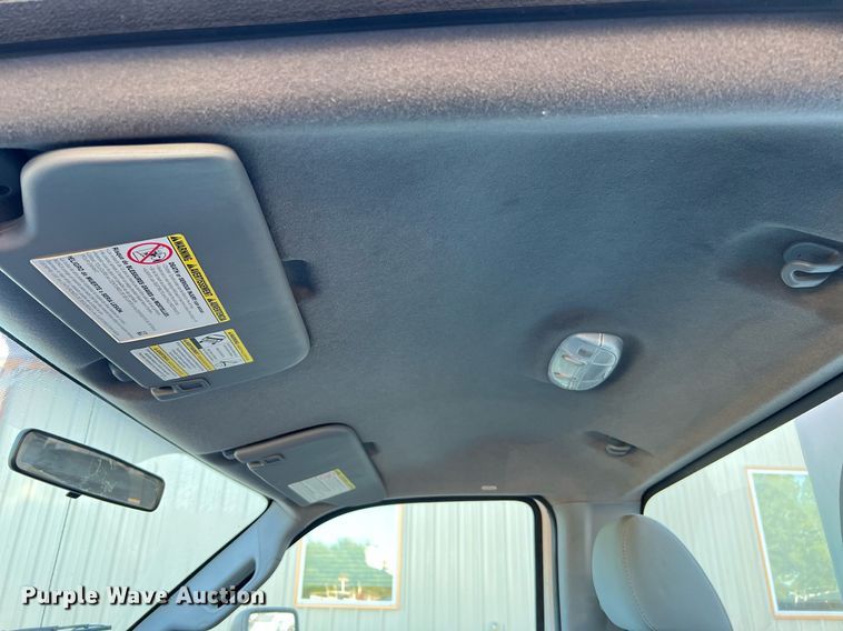 image for item DQ2235 2012 Ford F450 Super Duty XL  bucket truck