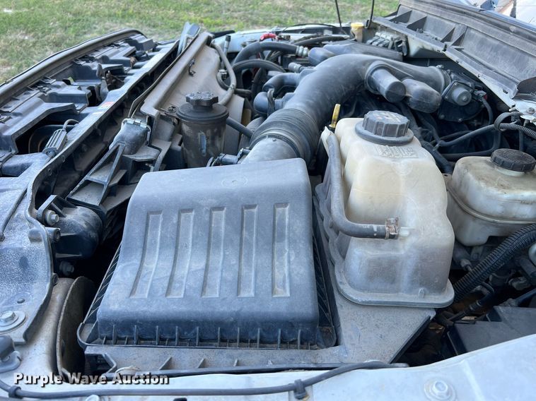 image for item DQ2235 2012 Ford F450 Super Duty XL  bucket truck