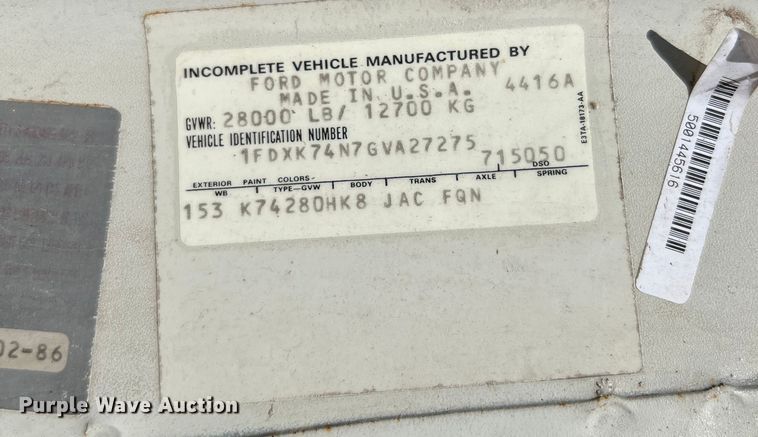 image for item DQ2237 1986 Ford F7000  bucket truck