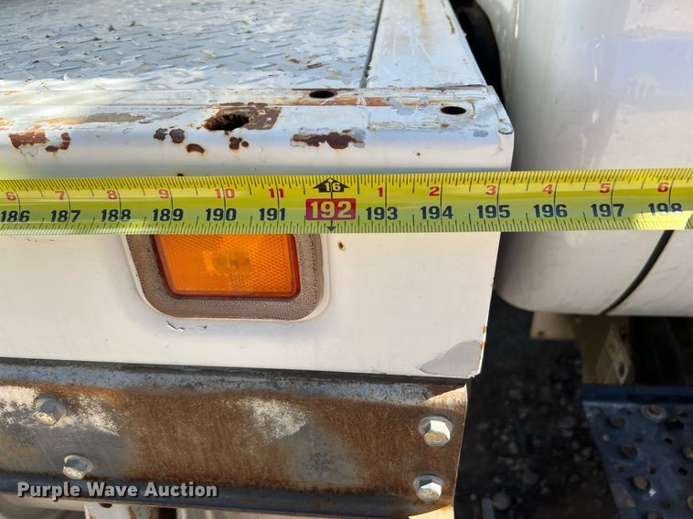 image for item DQ2239 2007 Ford F750 Super Duty  SuperCab utility / service truck