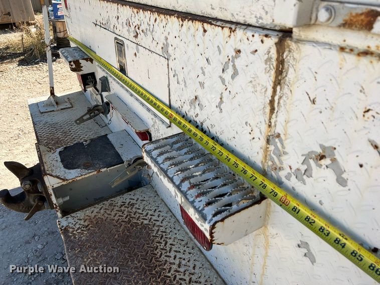 image for item DQ2239 2007 Ford F750 Super Duty  SuperCab utility / service truck