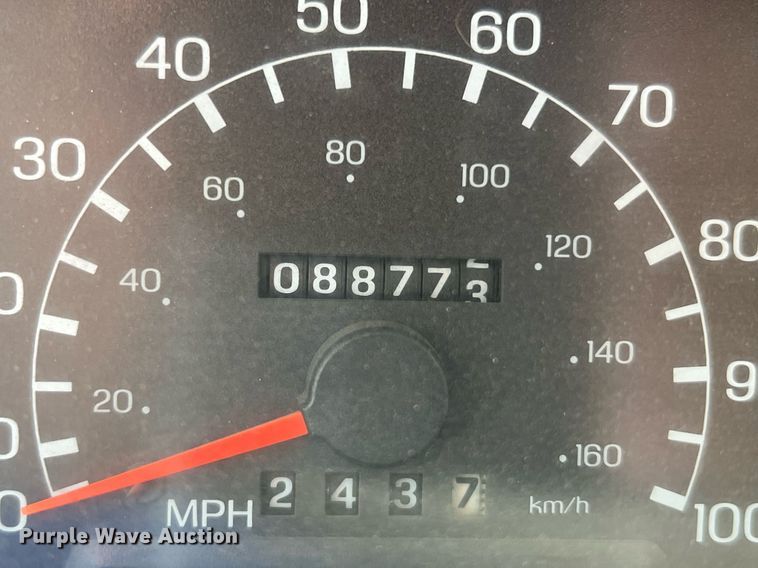 image for item DQ2239 2007 Ford F750 Super Duty  SuperCab utility / service truck