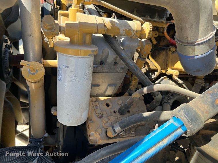 image for item DQ2239 2007 Ford F750 Super Duty  SuperCab utility / service truck