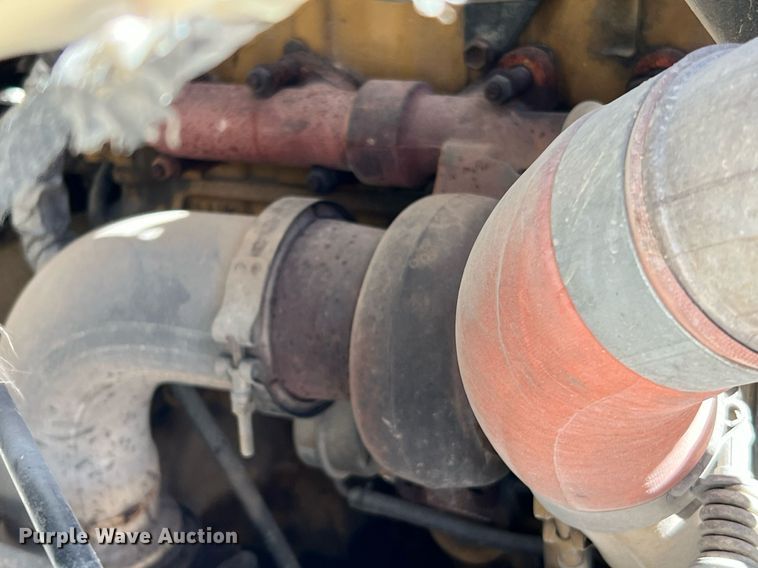 image for item DQ2239 2007 Ford F750 Super Duty  SuperCab utility / service truck