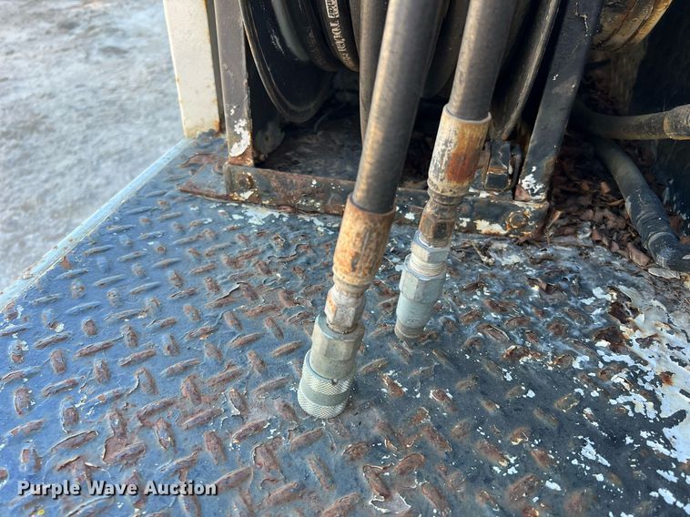 image for item DQ2241 1992 International 4900  sewer rodder truck