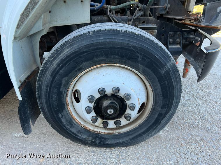 image for item DQ2241 1992 International 4900  sewer rodder truck