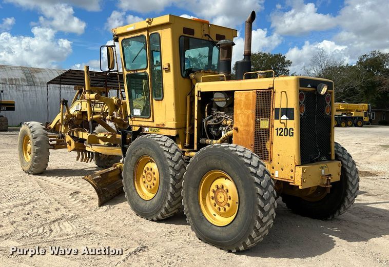 image for item DQ2252 1992 Caterpillar 120G  motor grader