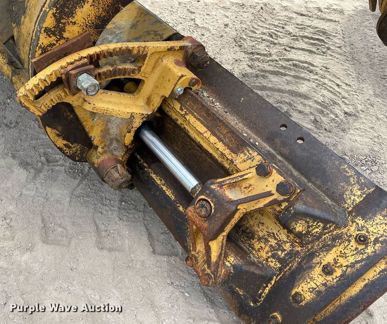 image for item DQ2252 1992 Caterpillar 120G  motor grader