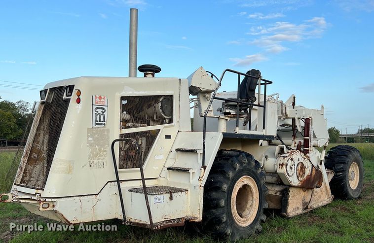 image for item DQ2253 2004 Terex RS-425B  soil stabilizer / reclaimer