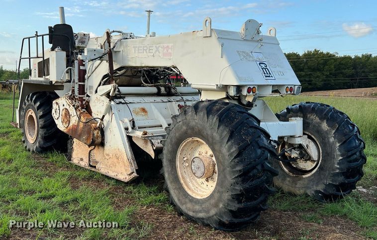 image for item DQ2253 2004 Terex RS-425B  soil stabilizer / reclaimer