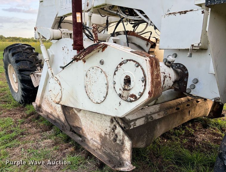 image for item DQ2253 2004 Terex RS-425B  soil stabilizer / reclaimer