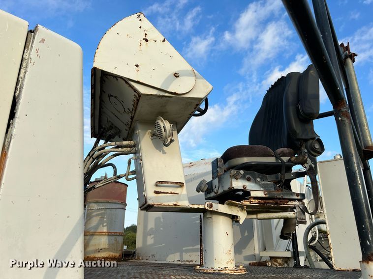 image for item DQ2253 2004 Terex RS-425B  soil stabilizer / reclaimer