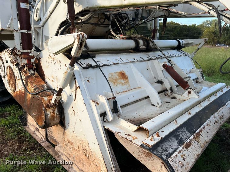 image for item DQ2253 2004 Terex RS-425B  soil stabilizer / reclaimer