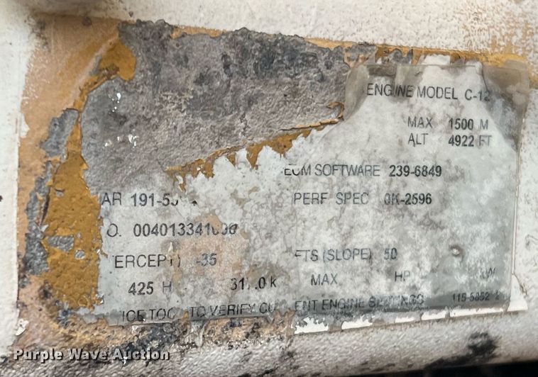 image for item DQ2253 2004 Terex RS-425B  soil stabilizer / reclaimer