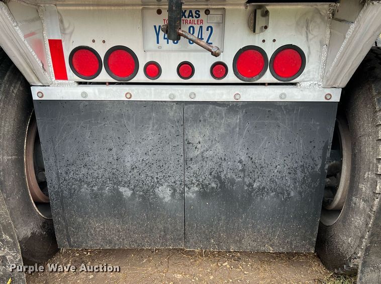 image for item DQ2256 1994 Mate  end dump trailer