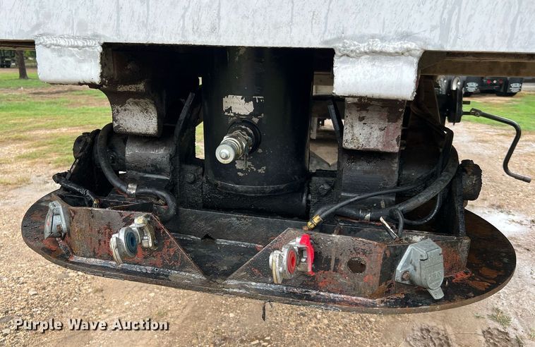 image for item DQ2256 1994 Mate  end dump trailer