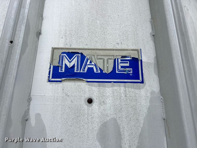 image for item DQ2256 1994 Mate  end dump trailer