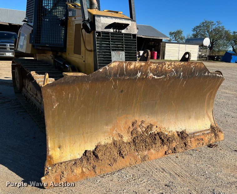 image for item DQ2259 2013 Caterpillar D6K2 XL  dozer