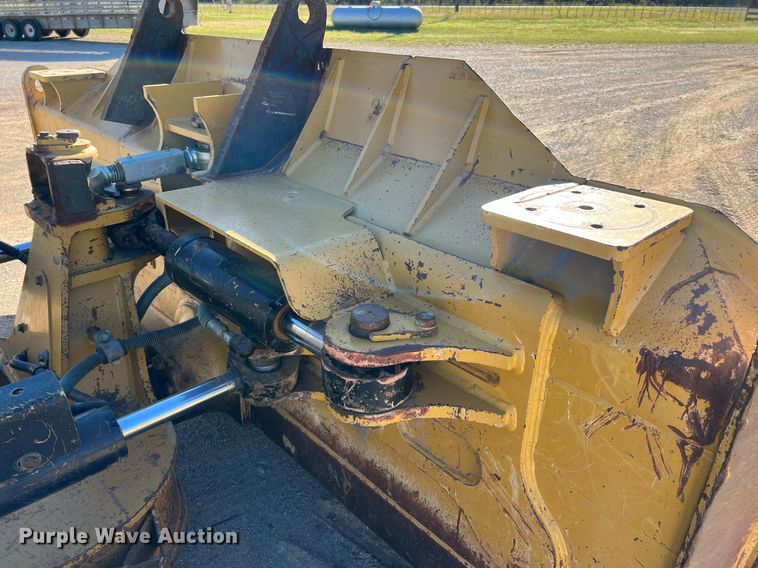 image for item DQ2259 2013 Caterpillar D6K2 XL  dozer