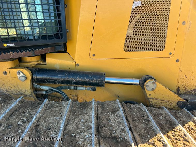 image for item DQ2259 2013 Caterpillar D6K2 XL  dozer