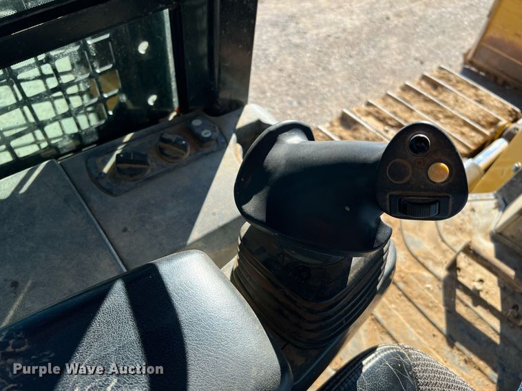 image for item DQ2259 2013 Caterpillar D6K2 XL  dozer