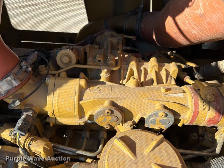 image for item DQ2259 2013 Caterpillar D6K2 XL  dozer