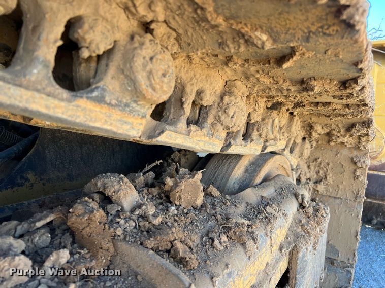 image for item DQ2259 2013 Caterpillar D6K2 XL  dozer