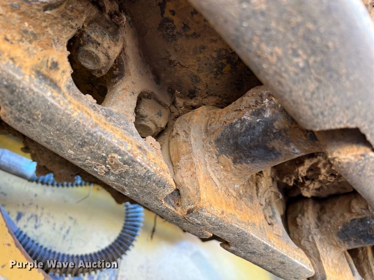 image for item DQ2259 2013 Caterpillar D6K2 XL  dozer