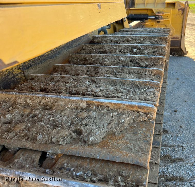 image for item DQ2259 2013 Caterpillar D6K2 XL  dozer