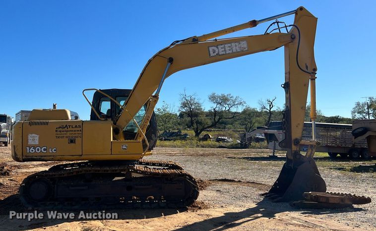 image for item DQ2260 2006 John Deere 160C LC  excavator