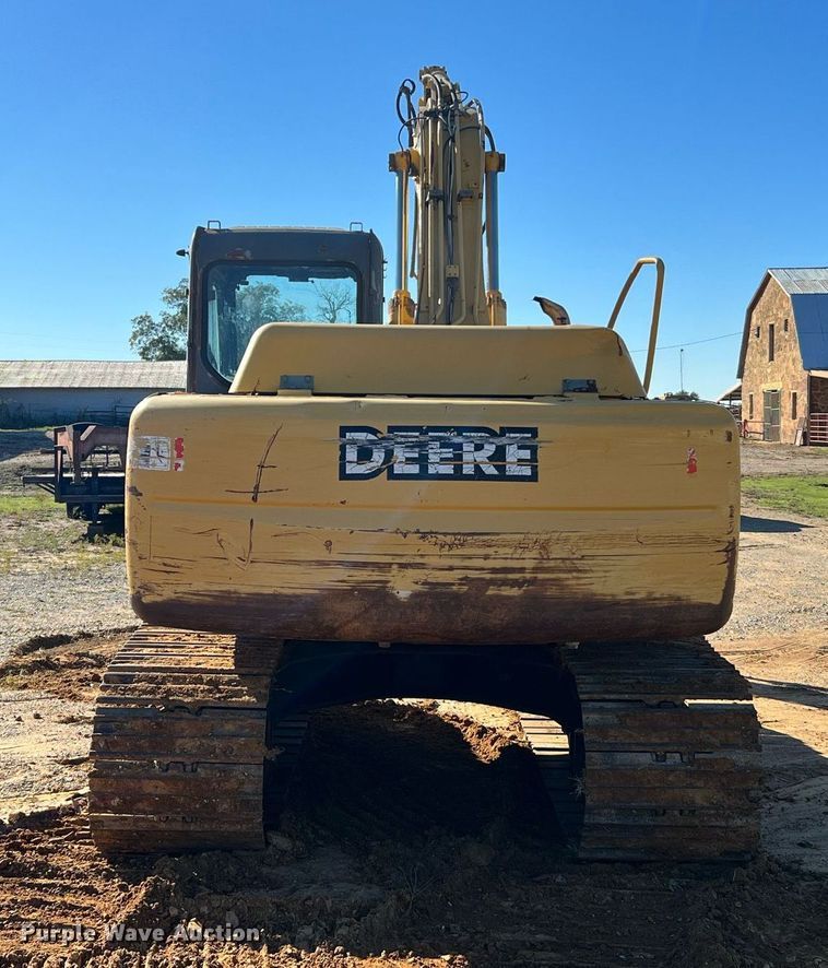 image for item DQ2260 2006 John Deere 160C LC  excavator