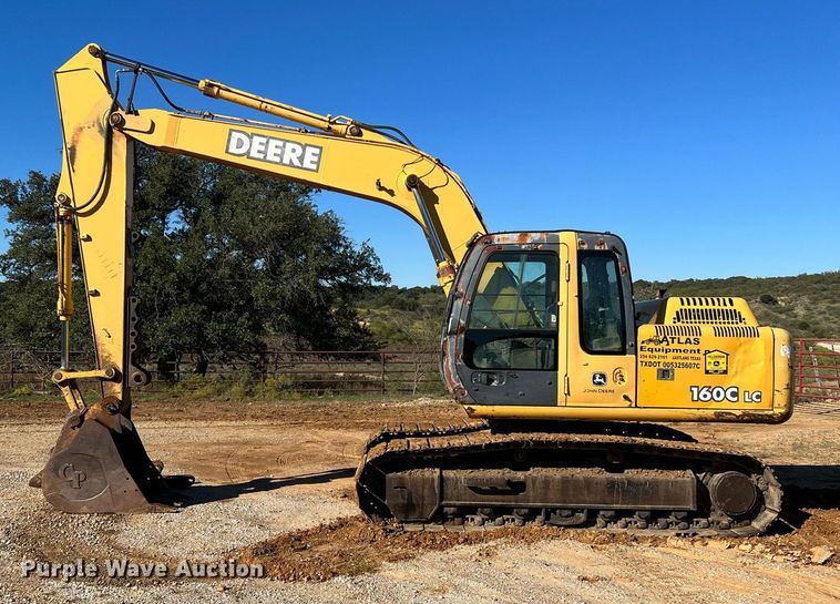 image for item DQ2260 2006 John Deere 160C LC  excavator
