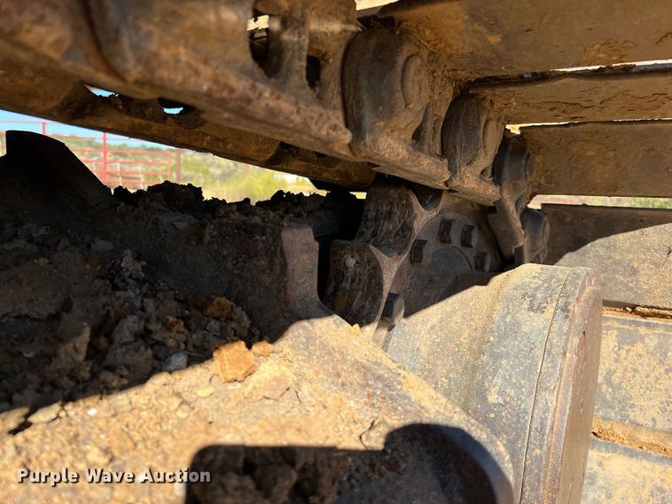 image for item DQ2260 2006 John Deere 160C LC  excavator