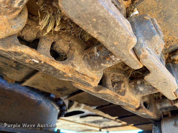 image for item DQ2260 2006 John Deere 160C LC  excavator