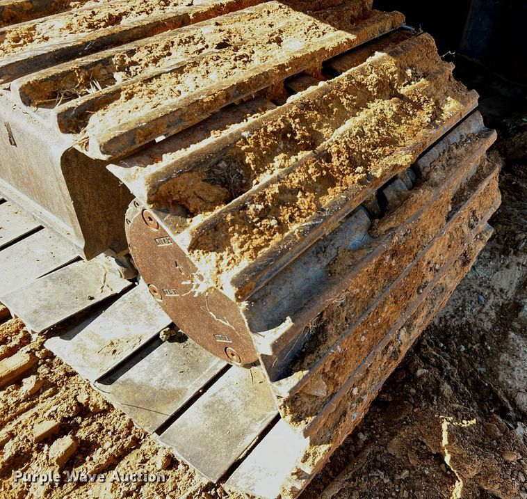 image for item DQ2260 2006 John Deere 160C LC  excavator