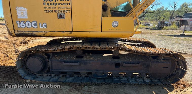 image for item DQ2260 2006 John Deere 160C LC  excavator