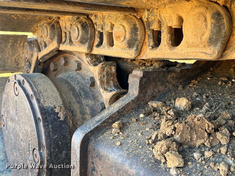 image for item DQ2260 2006 John Deere 160C LC  excavator