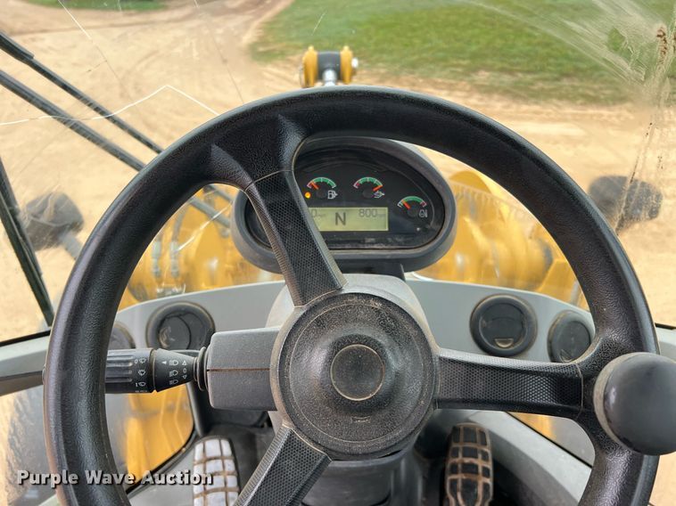 image for item DQ2297 2017 Caterpillar 926M  wheel loader