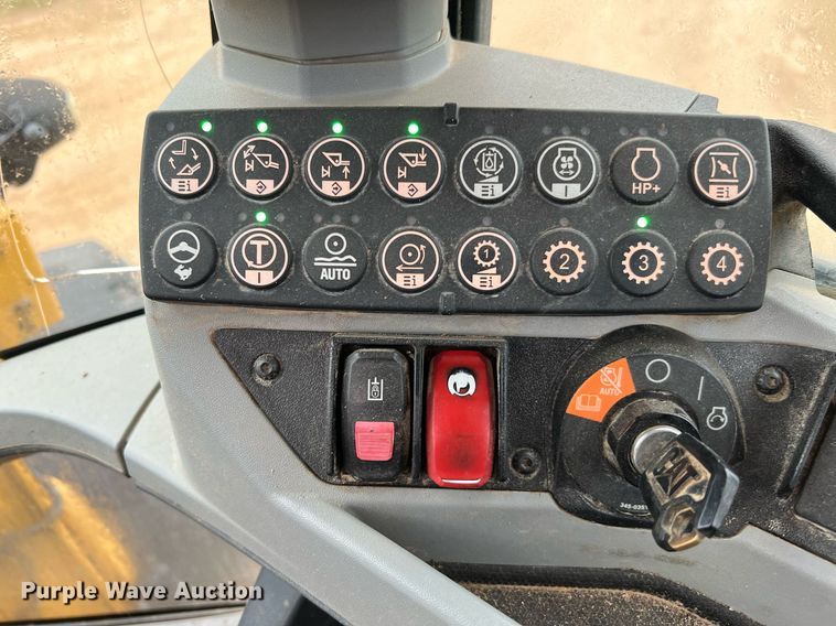 image for item DQ2297 2017 Caterpillar 926M  wheel loader